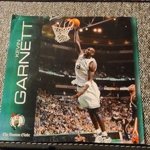 2010-2011 The Boston Globe Kevin Garnett (Hall of Fame) Small Poster.